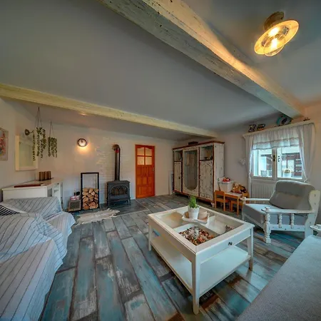 Hébergement de vacances Chaloupka U Potoka *